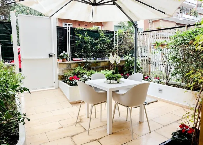 Apartament Cozy With Private Patio In Vatican Appiano Rzym
